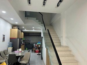 bán nhà 1/ tân kỳ tân quý giáp tân bình 4,2x19m, 2 lầu, 5,75 tỷ