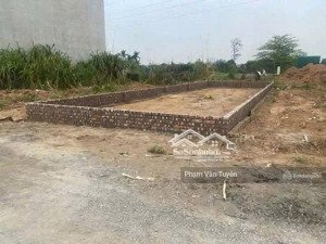 bán 118m2 đất mặt đường rộng 50m,giá 305tr/m2, tiềm năng kd tốt ,cạnh kdt an lạc vân canh.