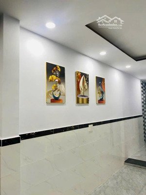 nhà mới 2 tầng, bưng ông thoàn, tnp.b
dt: 5x20m
giá: 7,5 tỷ ( thương lượng )