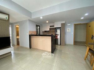 bán masteri thảo điền 2pn ban công 4 cánh đông nam thoáng mát