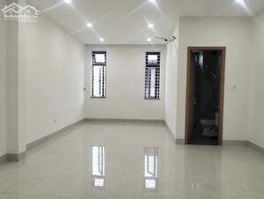 Nhà Cho Thuê mặt tiền TRỊNH ĐÌNH THẢO