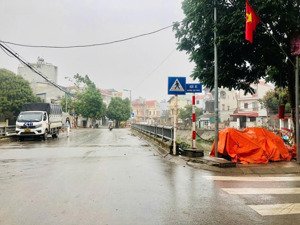 siêu phẩm tựu phúc, lô góc, ngõ thông, gần ô tô.