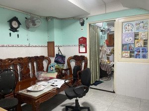 bán chdv 5 tầng hxh phạm văn bạch, 5.2 x 20m, 13 phòng, phù hợp cải tạo lại ra dòng tiền 90tr/th