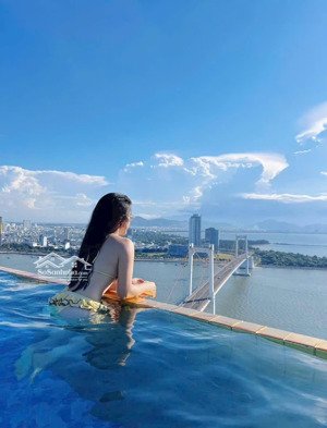 cần cho thuê nhanh ch 1pn view trực diện sông thơ mộng .
