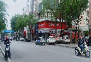 chính chủ bán nhà ngõ thái hà cách phố 10m: dt 50m2 x7 tầng, tầng 2 xây 70m2 x7 tầng. thang máy