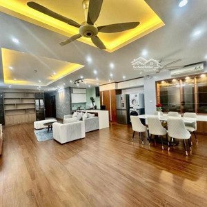 toà nhà dòng tiền mặt phố hồ tây 200m2 dòng tiền khai thác 4tỷ/1 năm, view trọn hồ tây