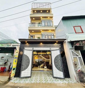 nhà đẹp ở nam kỳ khởi nghĩa/p. võ thị sáu/ quận 3 dt: 83,2m² giá: 4ty3 gần trường đại học kiến trúc