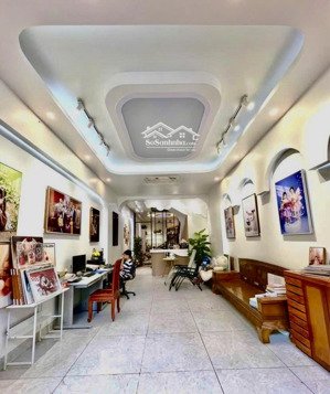 trần khát chân gần bạch mai - đối diện phố huế - duy nhất 1 căn này bán - 38m2 - 5 tầng - nhỉnh 8tỷ