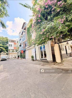 bán nhà 5 tầng, 4m x15m, sổ vuông a4, hẻm vip lê văn sỹ