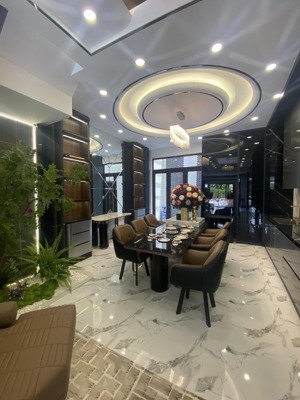 chính chủ cần bán nhà phố kdc nam long ttc quận 7 - dt: 5x24m, 1 trệt 2 lầu + st giá chỉ 15 tỷ.