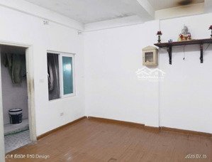 bán căn cc ở đông ngạc, dt 33m2, giá 2,3 tỷ đông ngạc, bắc từ liêm