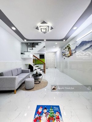 nhà đẹp giá rẻ 60m2 giá 1,99 tỷ gần chợ bình trị đông , đang cho thuê 8tr/tháng shr hợp để đầu tư