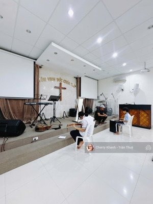 bán nhà hxh hoàng hoa thám, p.13, tb 7.5x21m, cn: 143m2 nhà 3 lầu giá rẻ 23 tỷ cherry