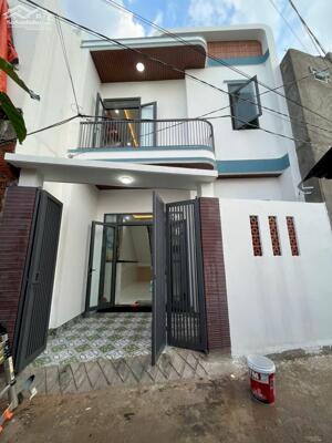 Nhà sổ riêng thổ cư mới xây 2.5 tỷ/60 m2/1 lầu 1 trệt