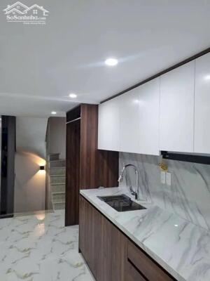 Bán Nhà Trung Liệt 23/27m2. 7 tầng. mặt tiền 3.1m. giá 10.35 tỷ Đống Đa Hà Nội