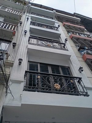 siêu hiếm nhà 5 tầng, 42m, nở hậu vị trí vàng, kinh doanh đỉnh