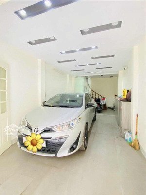 bán nhà riêng tại trích sài, tây hồ, 20,8 tỷ, 36m2, 6 tầng, mặt tiền 3,5m, cách mặt phố 1 nhà