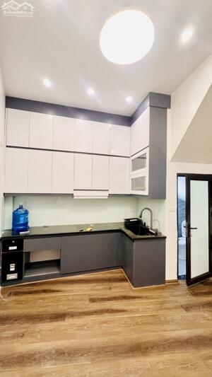 Bán nhà Thông Phong 41m2 nhà mới đẹp 50m ra ô tô ở ngay 9.2 tỷ