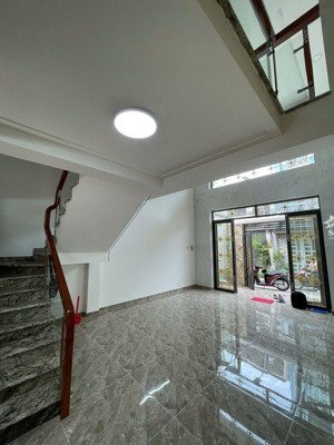 siêu phẩm nhà phố - 5 tầng 6pn master mới tinh thơm mùi sơn -lê đức thọ-p15. gv- hẻm xe hơi