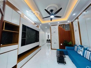 hàng siêu hiếm kim mã, ngõ rộng, nhà mới dân xây, thoáng, 40m, 5t