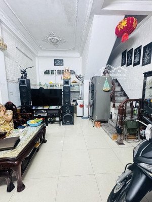 hiếm giá tốt nhà đẹp thanh xuân 30m² 5 tầng 6,9 tỷ