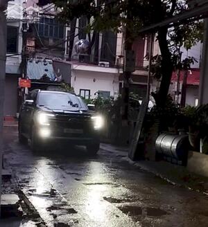 Bắc Từ Liêm, nhà 50m2 5 tầng, đường 10 làn xe, ngõ thông ô tô tránh, 12 tỷ