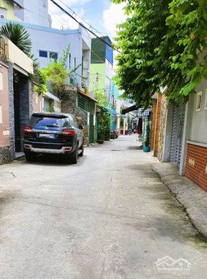 nhà đẹp p11, tân bình gần khu vip bàu cát-xe hơi ngủ nhà-100m2-4tầng-(4,6x22m)-nhỉnh 10tỷ.