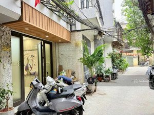 bán nhà đường tây sơn - ô tô đỗ cửa - 6 tầng 6 ngủ - sẵn nội thất ở ngay - trung tâm ngã tư sở