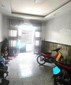 nhà 3 tầng, đường thống nhất ph15, q gò vấp , dt 52m2 (4x15) hẻm ô tô 5,1tỷ.