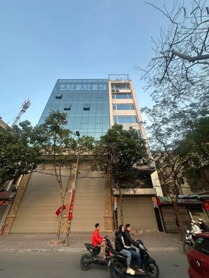 bán tòa văn phòng, mặt phố vũ tông phan. 100m 10 tầng , giá 42 tỷ.