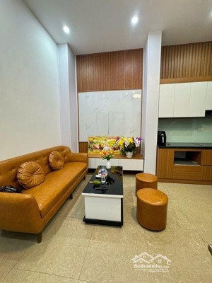 ba đình- nhà đẹp ở ngay 25m, 4 tầng, hoàng hoa thám ngõ thông rộng thoáng.