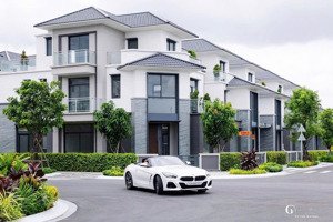 nhà phố liền kề thủ thiêm giá chỉ 23tỷ, nhận nhà ngay