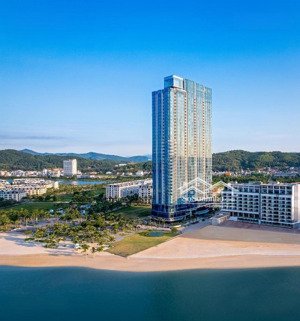 chính chủ bán nhanh căn studio view chính biển tòa a đẹp tuyệt vời