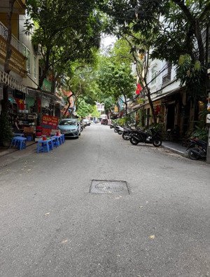 bán nhà trung kính, dt70m, phân lô bàn cờ, ô tô tránh, vào nhà, kinh doanh, 2 thoáng.