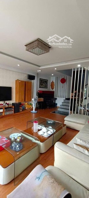 bán nhà 4 tầng, 5x12m nguyễn hữu tiến hẻm 8m