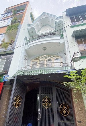 giảm 3,8 tỷ bán gấp nhà riêng hxh âu cơ p10 tân bình 4.3x19 nở hậu 8m. chỉ 10,2 tỷ