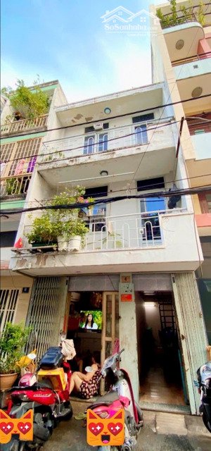 bán gấp nhà 3 tấm khu vip đường số xe hơi đỗ cửa tiện xây mới dt đẹp 4*7 giáp q1 giá 6tỉ 090 qá bèo