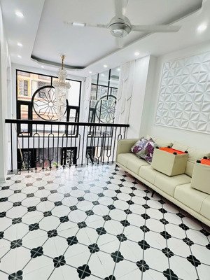 bán nhà ba đình, vf3 đỗ cửa, nhà mới kinh koong 61m2*6t thang máy, full nt xịn sò, 10m ra mặt phố