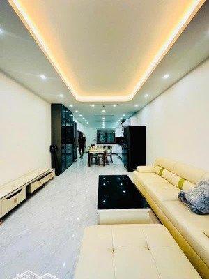 lê trọng tấn - 6 tầng thang máy - ô tô tránh - vị trí vàng kd - sát mặt phố- 55m - 17.8 tỷ