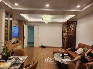 chính chủ bán gấp căn hộ ct2a xuân la lô góc 2 mặt thoáng, view đẹp, full ánh sáng,102m-3ngủ-2wc