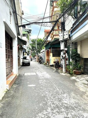 nhà 7 tầng phố trạm- long biên -thang máy- ôtô kinh doanh sầm uất- dt56m giá 19,5 tỷ