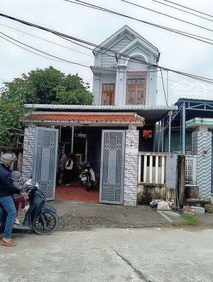 bán nhà 2 tầng mái thái hòa phong, 113m2, đường 6m, gần trung tâm xã