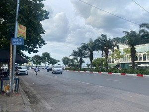 bán gấp nhà riêng mặt phố thuỵ khuê tây hồ giáp ba đình 45m 5 tầng lô góc kinh doanh bất chấp