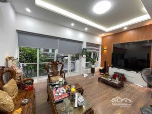 nhà đẹp lõi hai bà trưng - mặt ngõ ô tô thông - ô chờ thang máy - kinh doanh - đầu tư giữ tiền