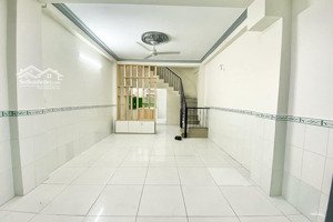 liền kề với big c trường chinh, q. tân phú - 41m2 - giá chưa tới 5 tỷ - 3 tầng - hẻm oto 5m.