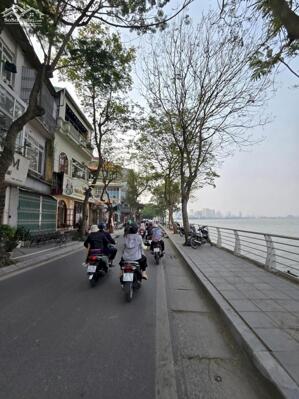 Bán nhà mặt phố Trích Sài, Tây Hồ 63m, 5 tầng, mt 4.8m. Giá: 50.5 tỷ. LH: 0937158386