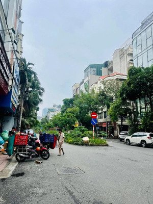 bán nhà phố đặng thùy trâm,cầu giấy, 31,2 tỷ vnd-70m2 xây 5 tầng,mặt tiền 6m-nhà mặt phố,mặt ngõ