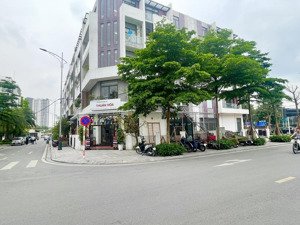 lô góc, mặt phố, biệt thự, kđt bình minh garden, đức giang, lb, dt 150 m, 6 t, mt 15 m, giá 32 tỷ 5