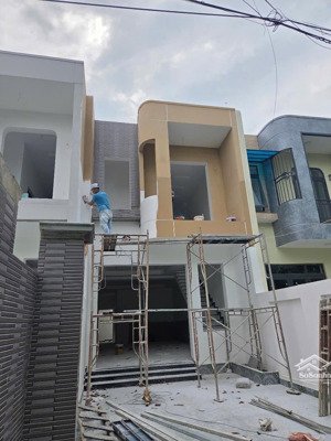 bán nhà mới xây dựng xong bàn giao full nội thất