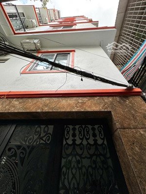 chỉ 10m ra đường ô tô tránh - 7 tầng thang máy - lô góc - dòng tiền 100tr/ tháng